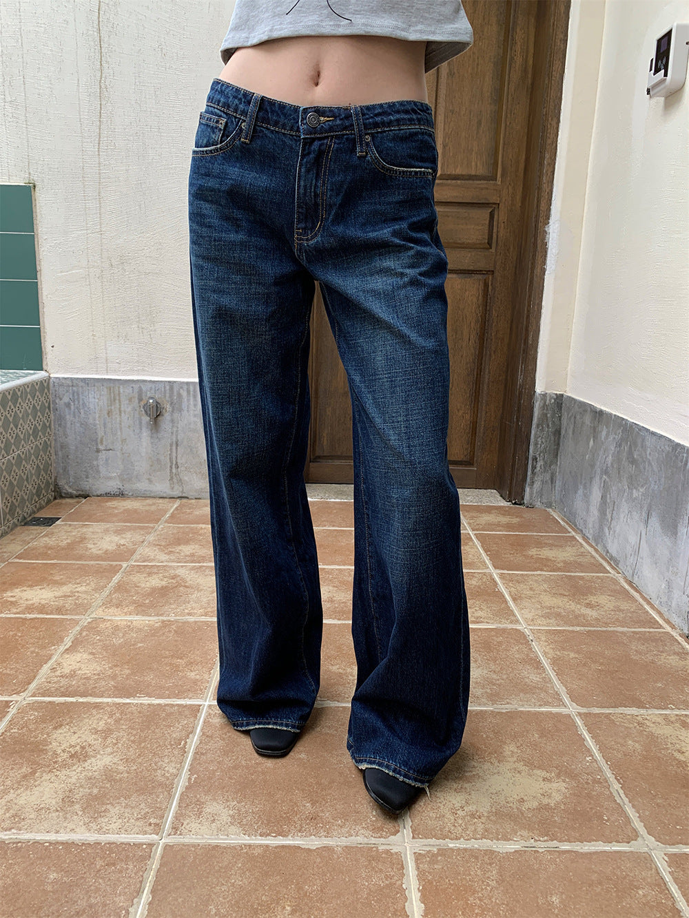 Retro street style straight leg jeans for women